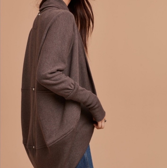 Wilfred Diderot Cardigan - Picture 2 of 7